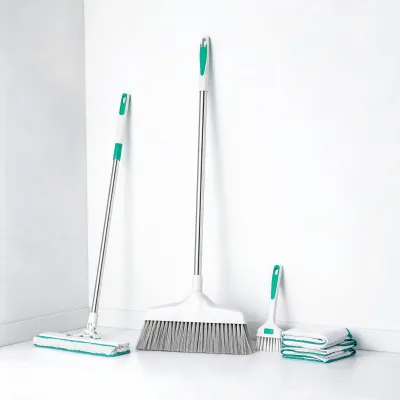 24 in sweep face push broom stiff, synthetic